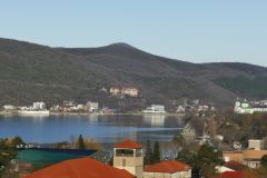 P1570858
